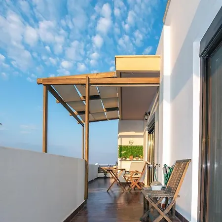 Loft Style Near The Old Town *